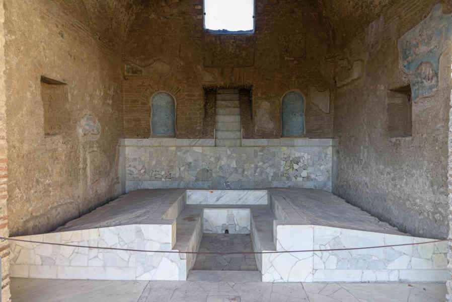 047 - Italia - Pompeya - parque arqueológico de Pompeya - Casa de Octavius Quartio.jpg